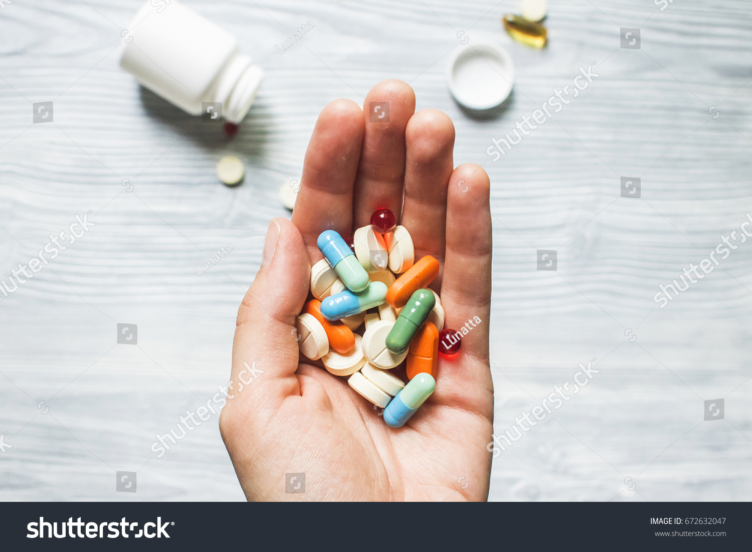 点击换装春药商城